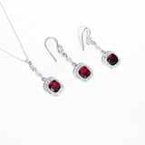 Veloura Garnet Set